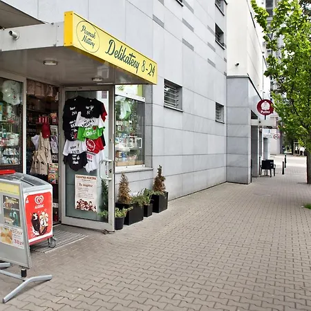 Gdanski Business Center Apartman *