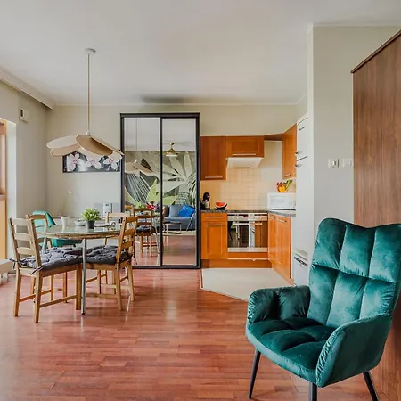 Gdanski Business Center Apartman Varsó