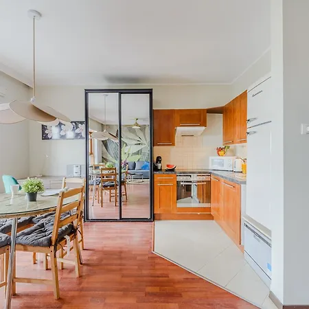 Gdanski Business Center Apartman Varsó