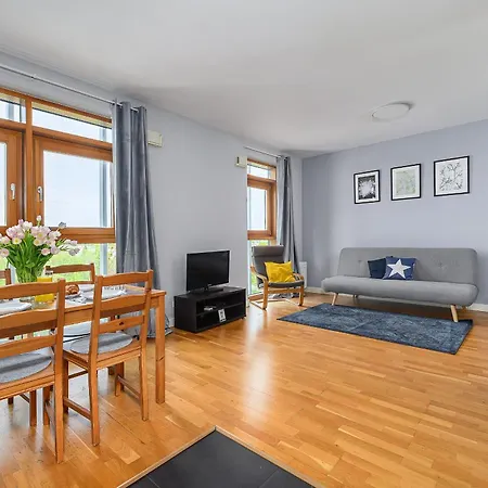 Gdanski Business Center Apartman