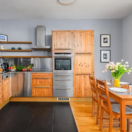 Gdanski Business Center Apartman Varsó