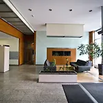 Gdanski Business Center شقة *