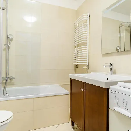 Gdanski Business Center דירה *